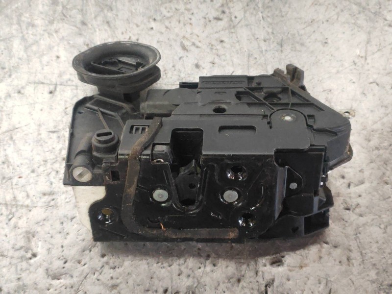 Recambio de motor cierre centralizado trasero izquierdo para volkswagen golf vi (5k1) advance referencia OEM IAM 5K4839015B  