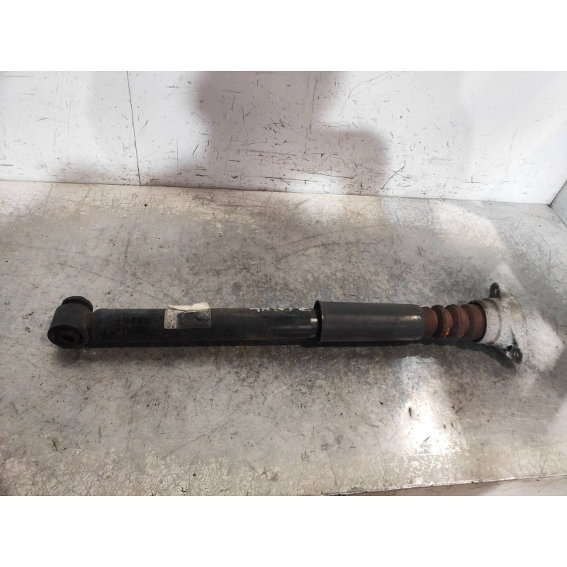 Recambio de amortiguador trasero izquierdo para audi a6 avant (4f5) 2.4 quattro referencia OEM IAM 4F0513032H  