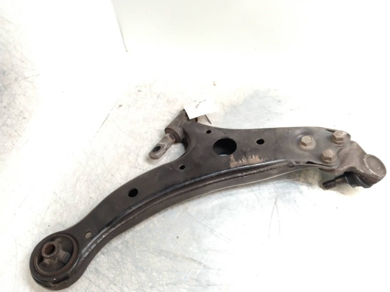 Recambio de brazo suspension inferior delantero izquierdo para toyota previa (r30) 2.0 turbodiesel cat referencia OEM IAM   