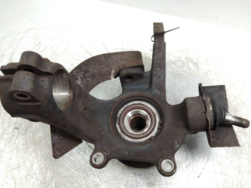 Recambio de mangueta delantera derecha para peugeot 605 sli referencia OEM IAM   