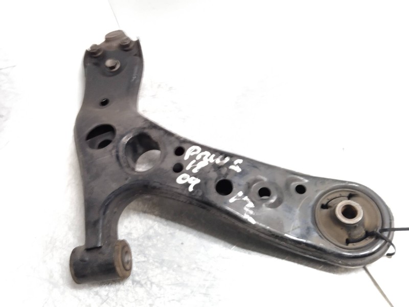 Recambio de brazo suspension inferior delantero izquierdo para toyota prius (nhw30) referencia OEM IAM   