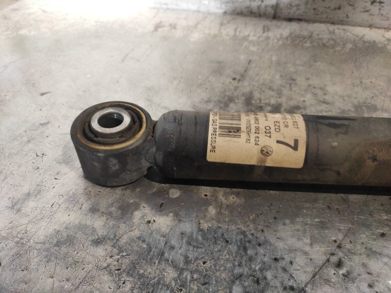 Recambio de amortiguador trasero derecho para volkswagen golf vi (5k1) advance referencia OEM IAM 1K0512013CR  