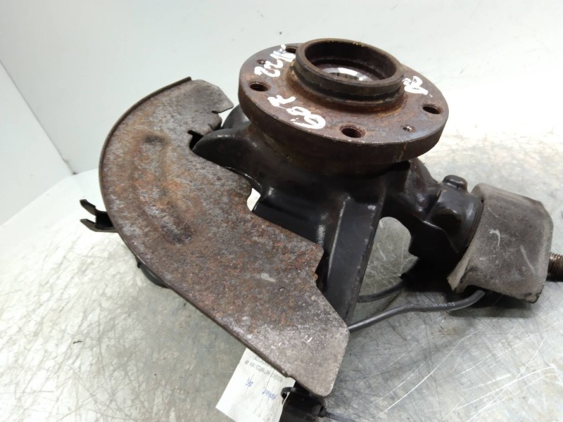 Recambio de mangueta delantera derecha para peugeot 607 (s1) pack referencia OEM IAM   