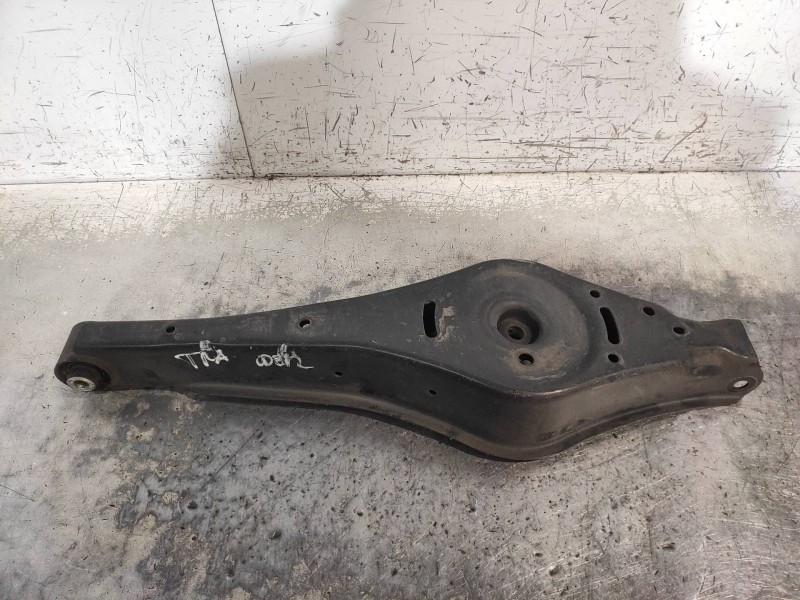 Recambio de brazo suspension inferior trasero derecho para volkswagen golf vi (5k1) advance referencia OEM IAM   