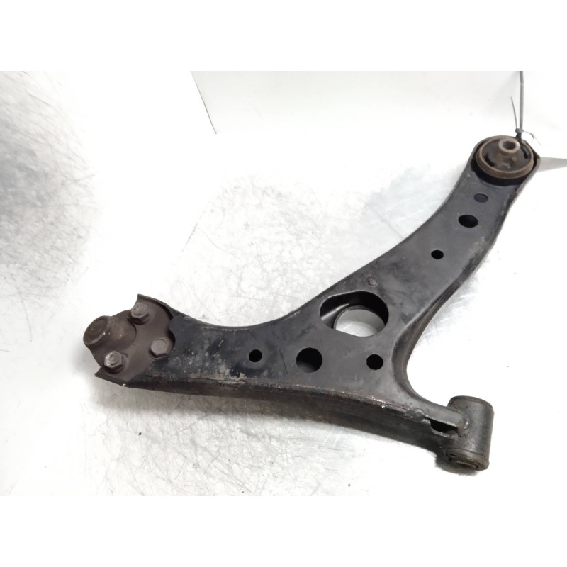 Recambio de brazo suspension inferior delantero izquierdo para toyota rav 4 (a2) 2.0 16v cat referencia OEM IAM   