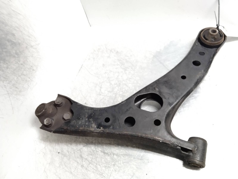 Recambio de brazo suspension inferior delantero izquierdo para toyota rav 4 (a2) 2.0 16v cat referencia OEM IAM   