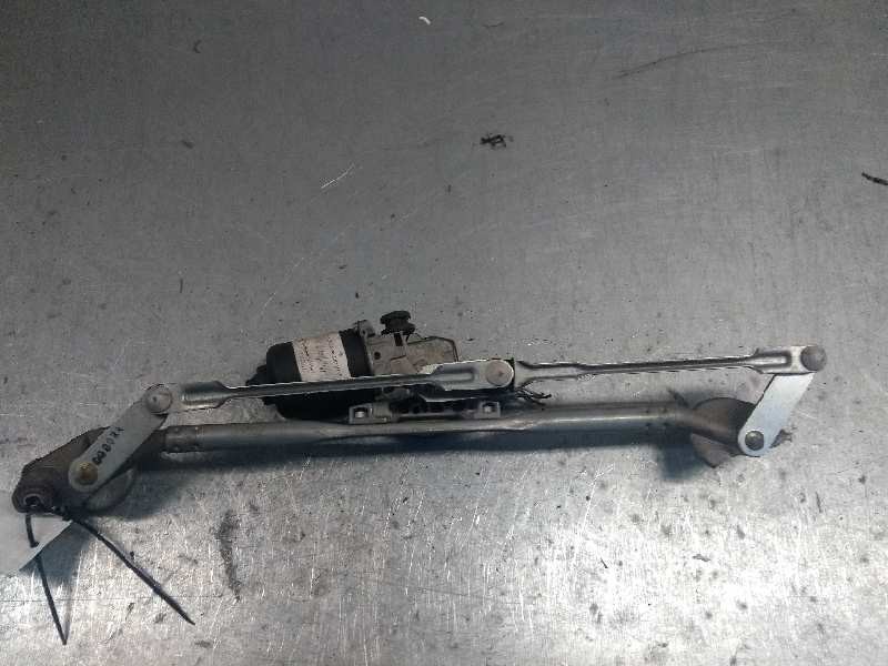 Recambio de motor limpia delantero para toyota avensis berlina (t25) referencia OEM IAM MS1592006410 851105060 