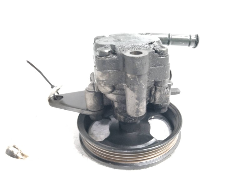 Recambio de bomba direccion para kia carens 1.8 cat referencia OEM IAM   