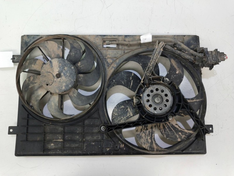 Recambio de electroventilador para volkswagen polo (9n1) 1.9 sdi referencia OEM IAM 6Q0121207F  