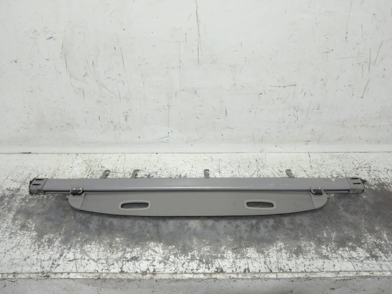 Recambio de bandeja trasera para kia carens (un) emotion referencia OEM IAM   