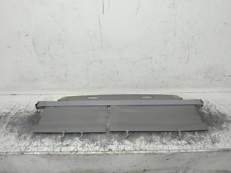 Recambio de bandeja trasera para kia carens (un) emotion referencia OEM IAM   