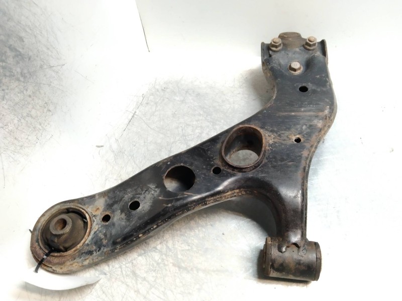 Recambio de brazo suspension inferior delantero derecho para toyota rav 4 (a3) 2.2 d-4d cat referencia OEM IAM   