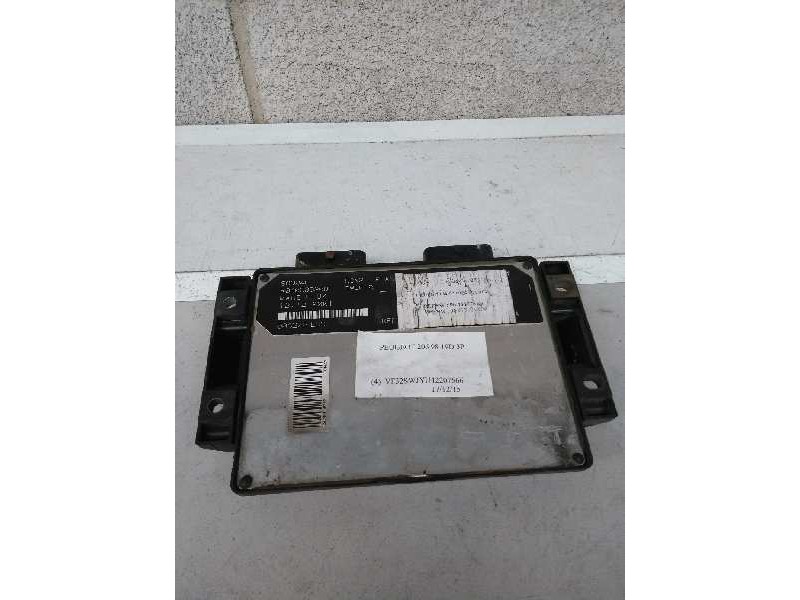 Recambio de centralita motor uce para peugeot 206 berlina referencia OEM IAM R04080030B 9641390180 9645626280 80924C Recambio de centralita motor uce para peugeot 206 berlina referencia OEM IAM R04080030B 9641390180 9645626280 80924C