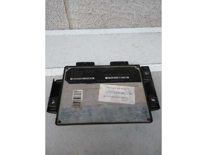 Recambio de centralita motor uce para peugeot 206 berlina referencia OEM IAM R04080030D 9641390180 9648201580 80924F