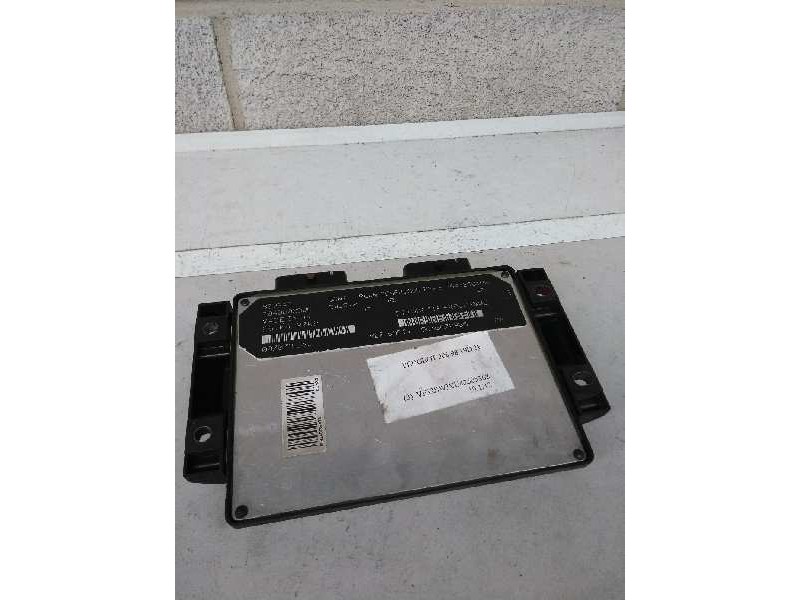 Recambio de centralita motor uce para peugeot 206 berlina referencia OEM IAM R04080030C 9641390180 9646672880 80924D