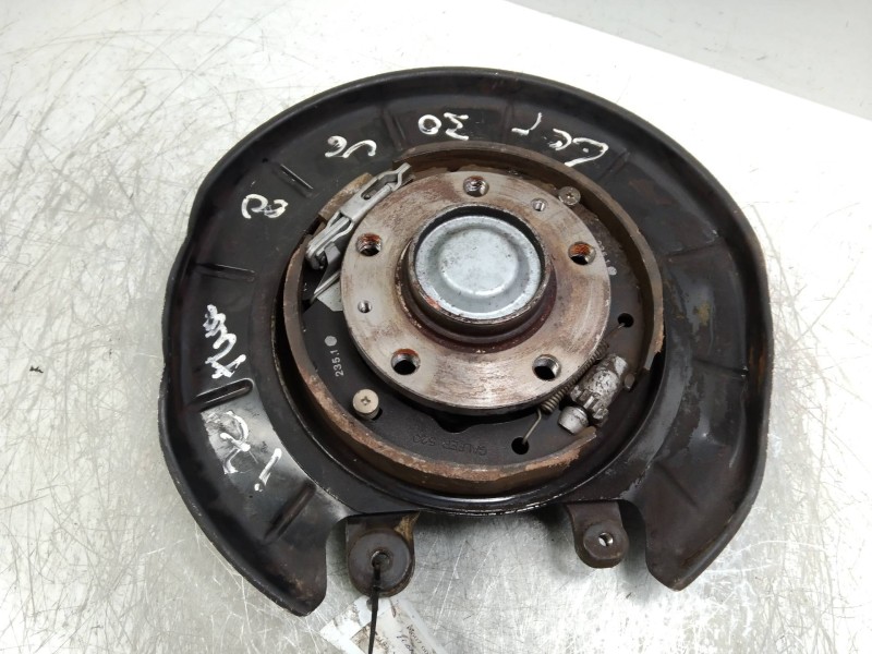 Recambio de mangueta trasera izquierda para peugeot 607 (s1) 3.0 v6 24v referencia OEM IAM   