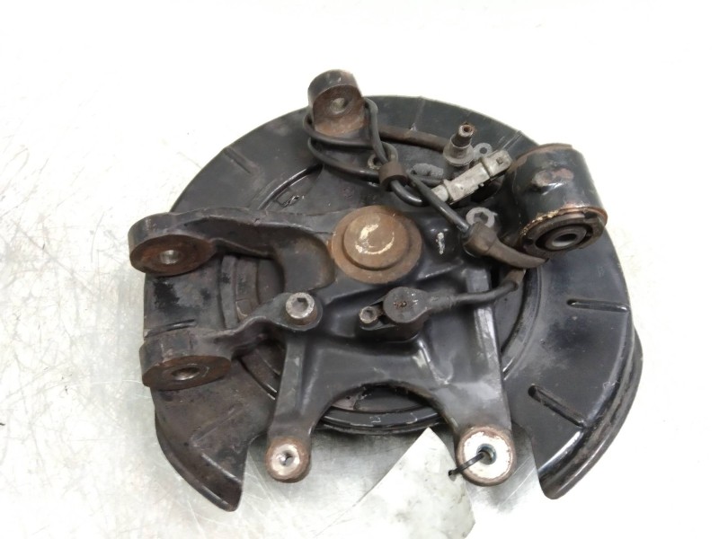 Recambio de mangueta trasera izquierda para peugeot 607 (s1) 3.0 v6 24v referencia OEM IAM   