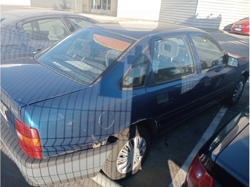 opel vectra a del año 1991