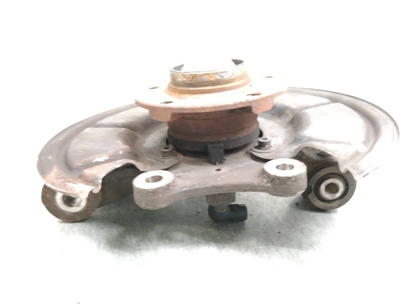 Recambio de mangueta delantera derecha para peugeot 607 (s2) titanio referencia OEM IAM   