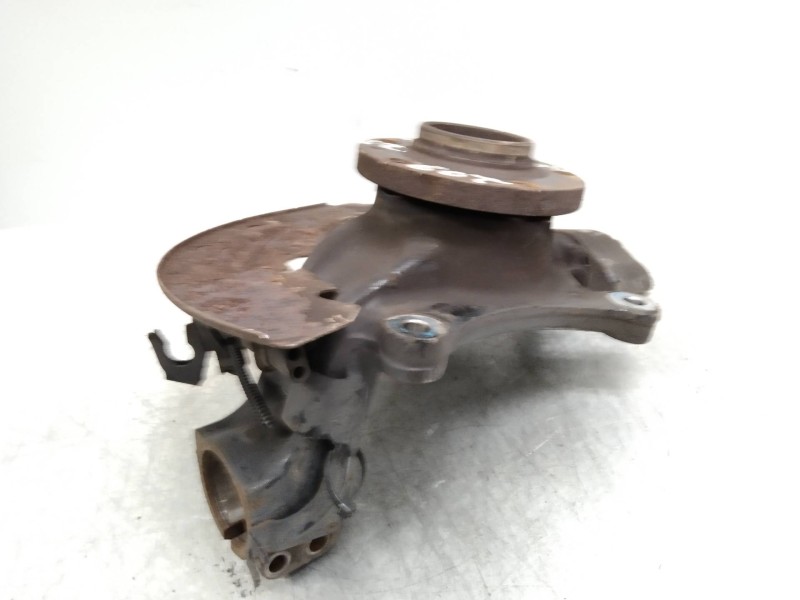 Recambio de mangueta delantera izquierda para peugeot 607 (s2) titanio pack referencia OEM IAM   