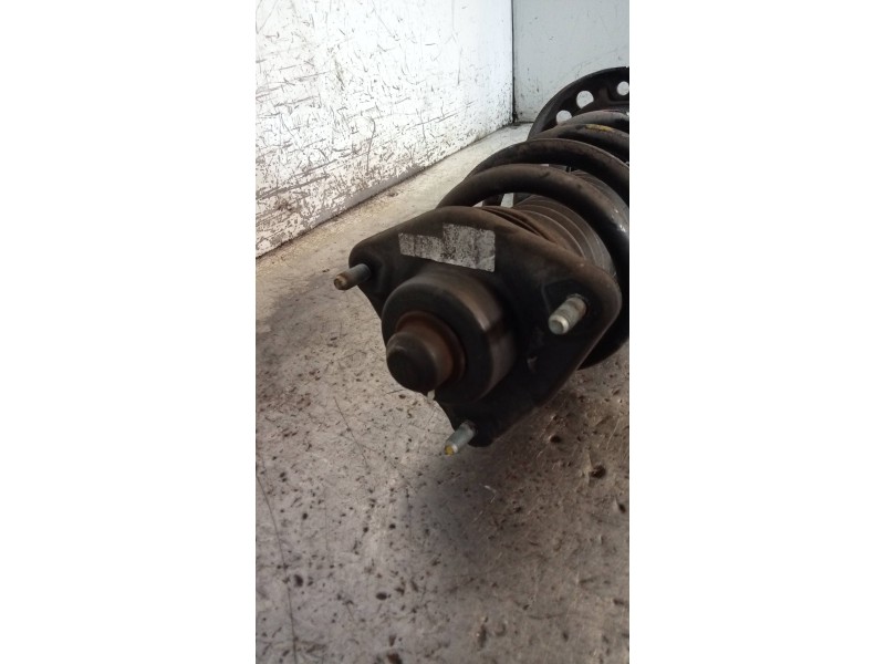 Recambio de amortiguador delantero derecho para kia carens ( ) business referencia OEM IAM 54660A4850  