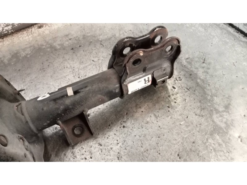 Recambio de amortiguador delantero derecho para kia carens ( ) business referencia OEM IAM 54660A4850  