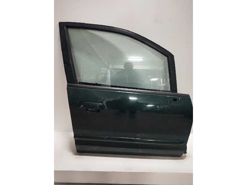 Recambio de puerta delantera derecha para mazda premacy (cp) 2.0 turbodiesel cat referencia OEM IAM   