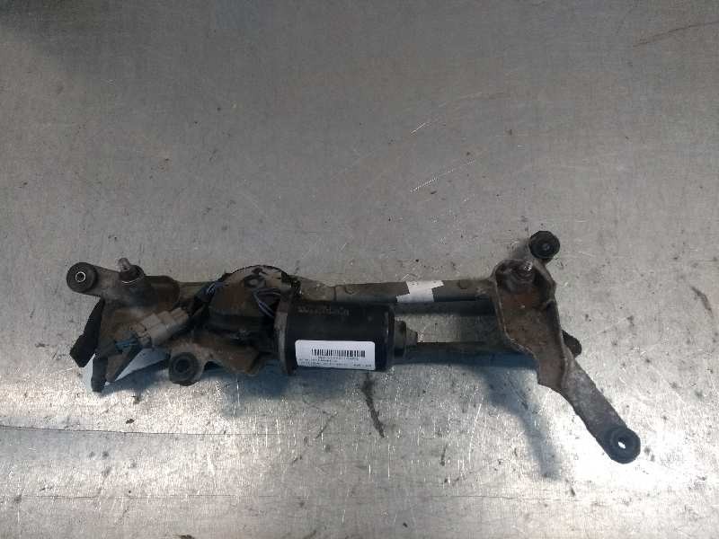 Recambio de motor limpia delantero para toyota previa (r30) 2.4 16v cat referencia OEM IAM 8492007411 8511028180 