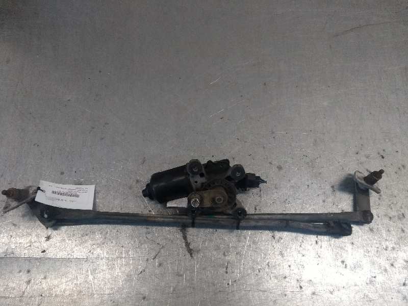 Recambio de motor limpia delantero para toyota land cruiser (j9) 3.0 turbodiesel referencia OEM IAM 8492000831 8511060250 