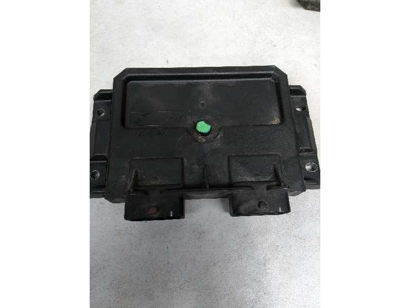 Recambio de centralita motor uce para peugeot 206 berlina referencia OEM IAM R04080015G 9639587680 9640899880 80845H