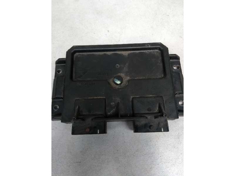 Recambio de centralita motor uce para peugeot 206 berlina referencia OEM IAM R04080015G 9639587680 9640899880 80845H