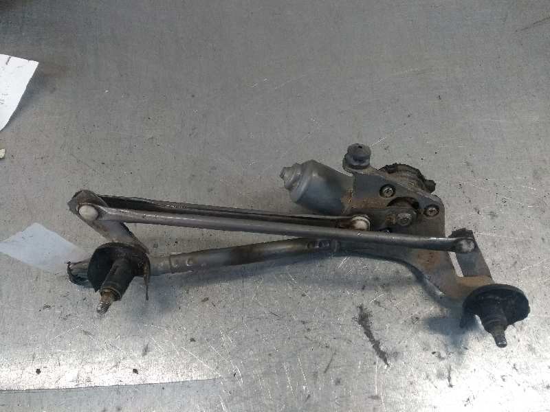 Recambio de motor limpia delantero para toyota yaris 1.0 cat referencia OEM IAM 1593000432 851100D080 