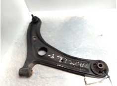 Recambio de brazo suspension inferior delantero derecho para toyota yaris (ncp1/nlp1/scp1) 1.3 cat referencia OEM IAM   