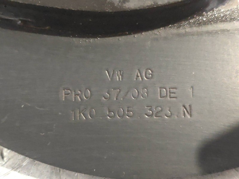 Recambio de brazo suspension superior trasero izquierdo para volkswagen golf vi (5k1) advance referencia OEM IAM 1K0505323N  