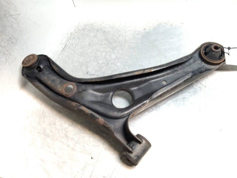 Recambio de brazo suspension inferior delantero izquierdo para toyota yaris verso (ncp2/nlp2) 1.3 linea sol referencia OEM IAM  