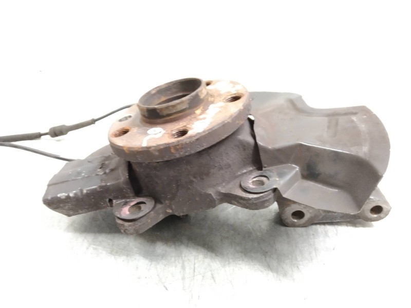 Recambio de mangueta delantera derecha para peugeot 807 sr pack referencia OEM IAM   