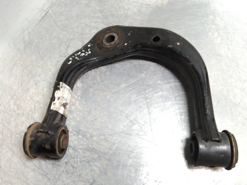 Recambio de brazo suspension superior delantero derecho para toyota land cruiser (j10) td vx referencia OEM IAM   