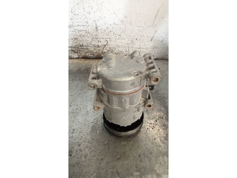 Recambio de compresor aire acondicionado para kia carens ( ) business referencia OEM IAM F500PNBCA12 VS16E 