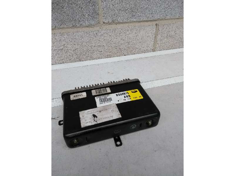 Recambio de centralita abs para peugeot 605 referencia OEM IAM S101315001H 9611839380 B550975