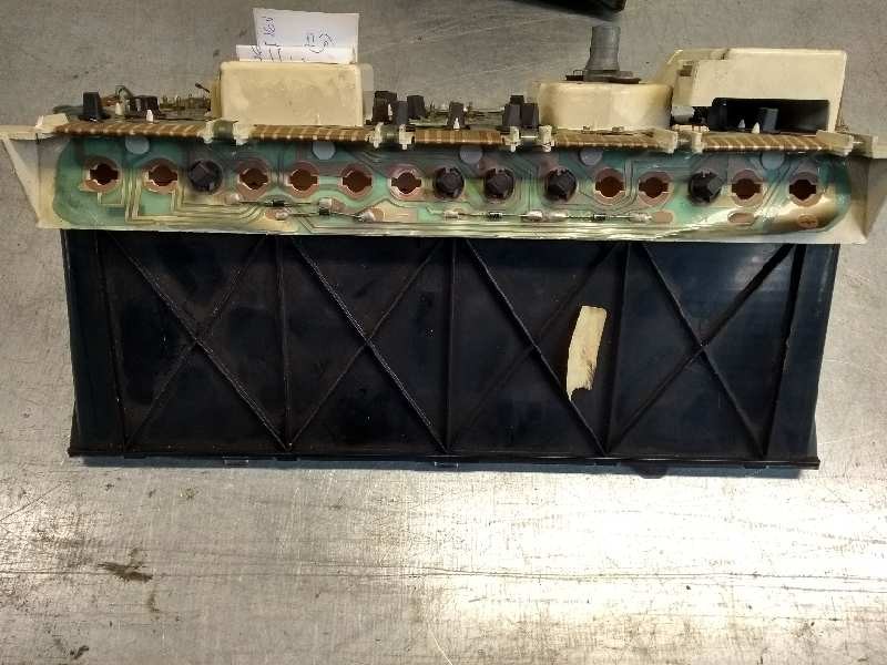 Recambio de cuadro instrumentos para peugeot 405 berlina 1.9 16v cat referencia OEM IAM 9605855680  