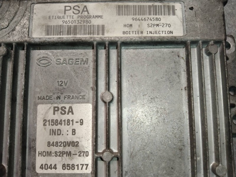 Recambio de centralita motor uce para citroen xsara picasso 1.8 16v exclusive referencia OEM IAM 9650132980 9644674580 215841819