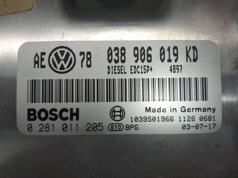 Recambio de centralita motor uce para volkswagen passat berlina (3b3) comfortline referencia OEM IAM 0281011205 038906019KD EDC1