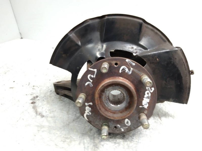 Recambio de mangueta delantera izquierda para hyundai tucson (jm) 2.0 crdi comfort (4wd) referencia OEM IAM 517152E100  