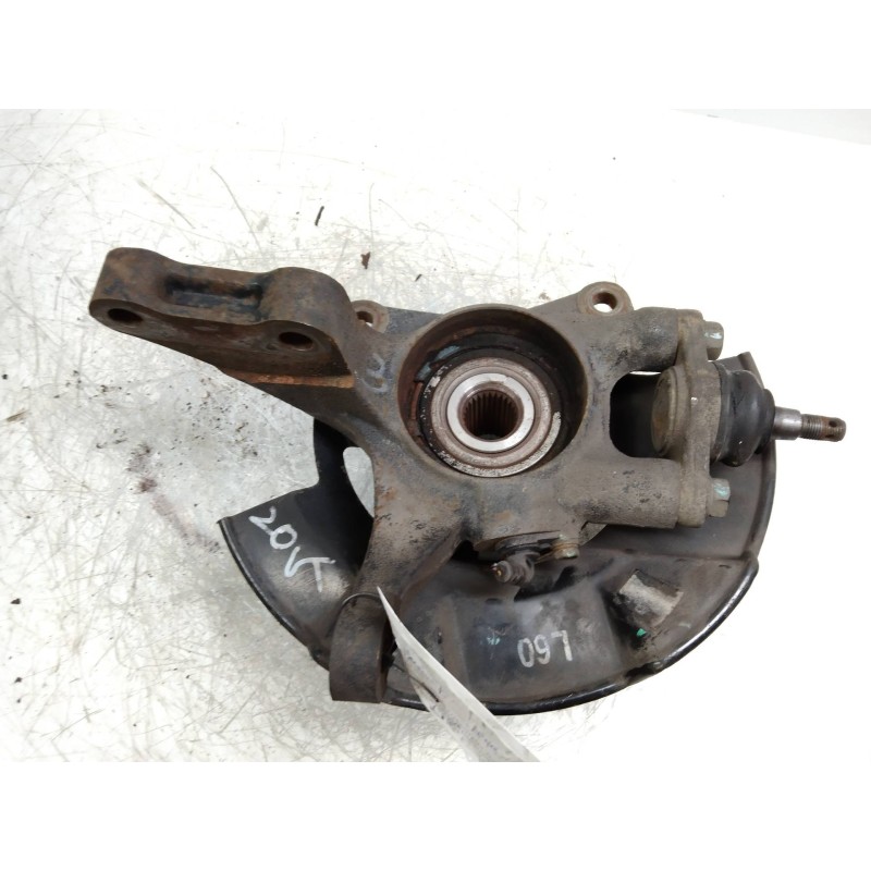 Recambio de mangueta delantera izquierda para hyundai tucson (jm) 2.0 crdi comfort (4wd) referencia OEM IAM 517152E100  