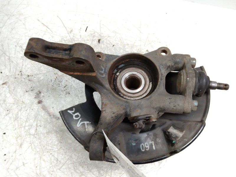 Recambio de mangueta delantera izquierda para hyundai tucson (jm) 2.0 crdi comfort (4wd) referencia OEM IAM 517152E100  