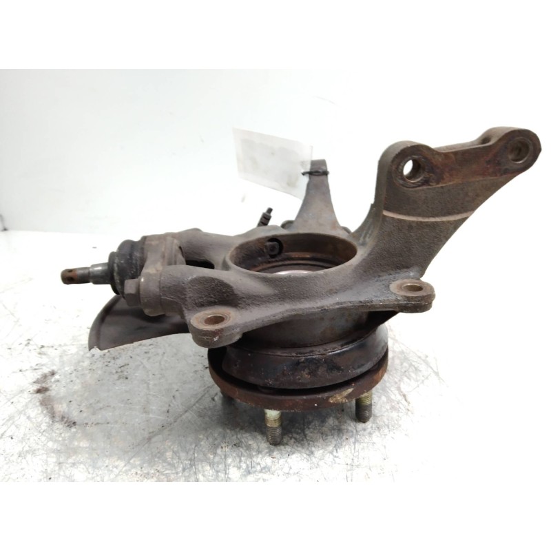 Recambio de mangueta delantera izquierda para hyundai tucson (jm) 2.0 crdi comfort (4wd) referencia OEM IAM 517152E100  