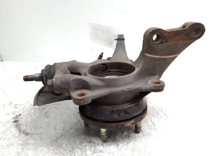 Recambio de mangueta delantera izquierda para hyundai tucson (jm) 2.0 crdi comfort (4wd) referencia OEM IAM 517152E100  