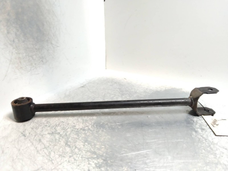 Recambio de tirante trasero izquierdo para toyota avensis berlina (t 22) 2.0 turbodiesel cat referencia OEM IAM   
