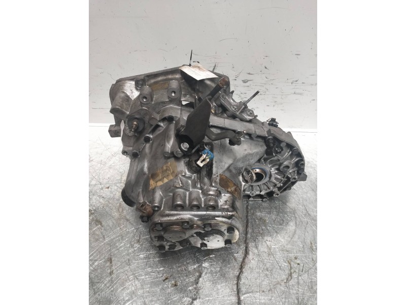 Recambio de caja cambios para opel pontiac trans sport 2.3 16v cat referencia OEM IAM 22214400  