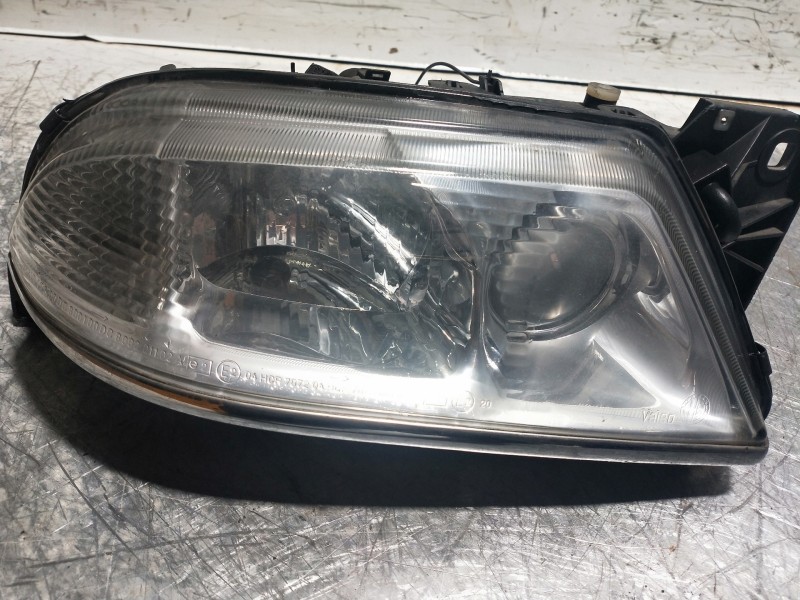 Recambio de faro derecho para alfa romeo 166 2.4 jtd cat referencia OEM IAM 60955910  